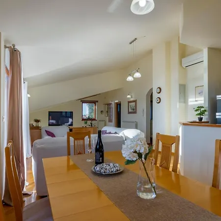Mirjan Apartment