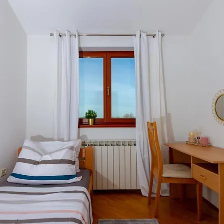 Apartment Mirjan *