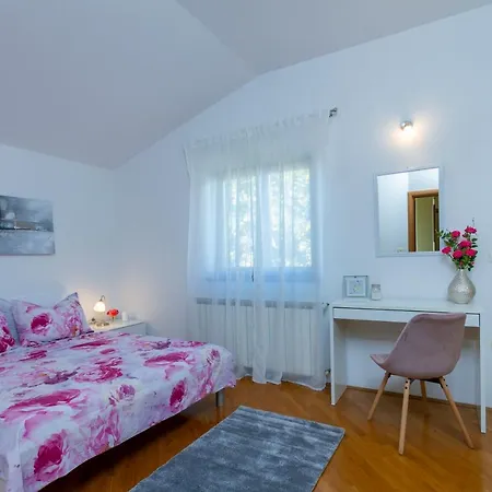 Mirjan Apartment